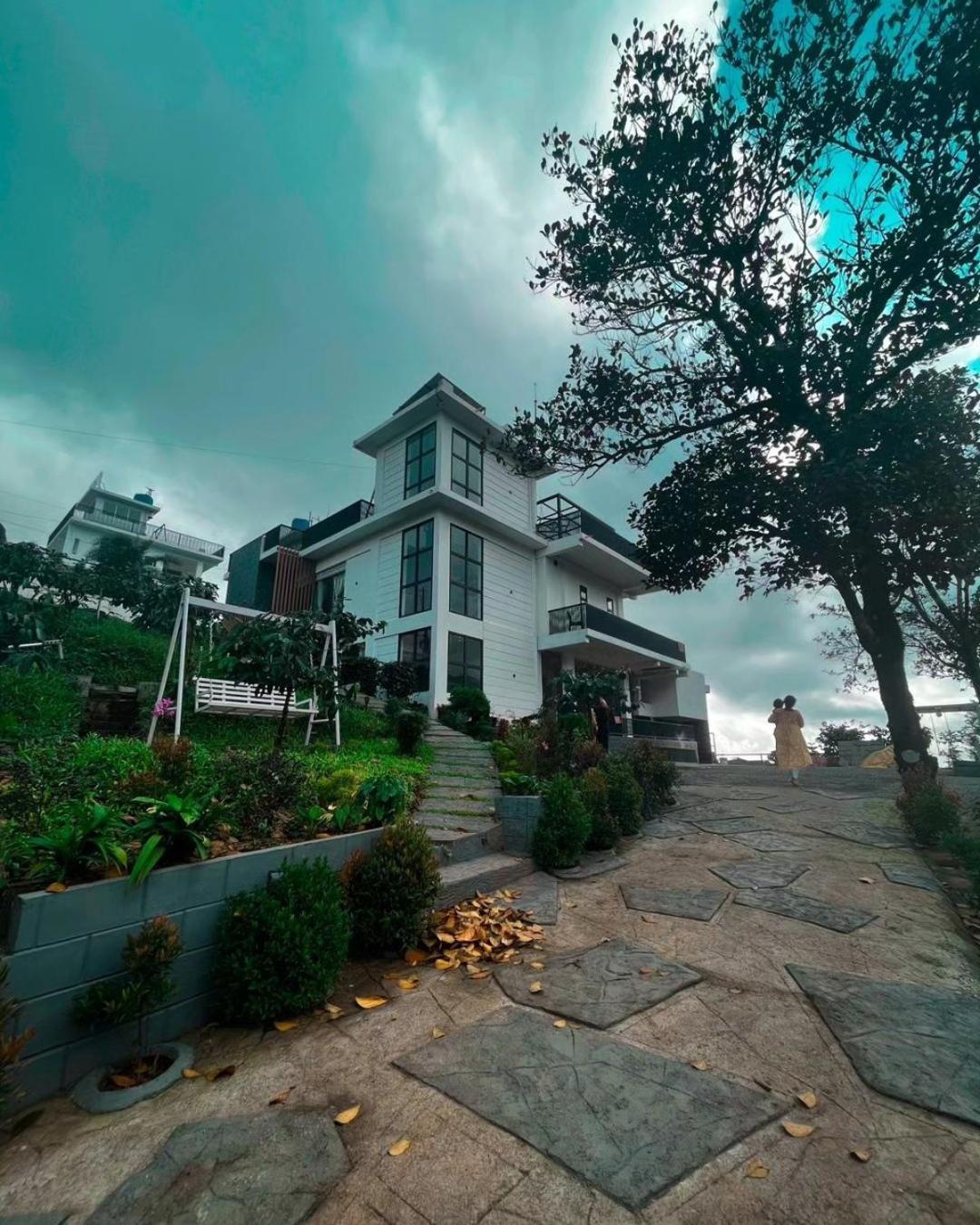 Villa Durrah Hillview à Kakkadampoyil Extérieur photo